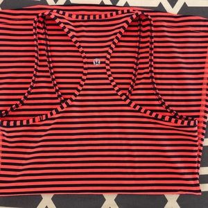 🍋 lululemon fitted tank 🍋